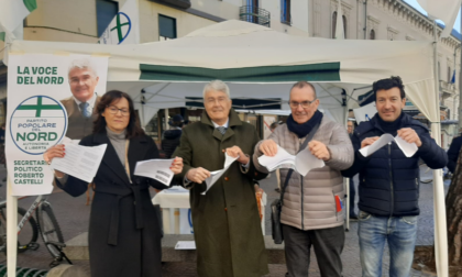 L'ex ministro Castelli in piazza per strappare la sentenza sulle Autonomie