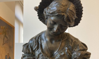 "Lucia", la scultura donata al Palazzo delle Paure