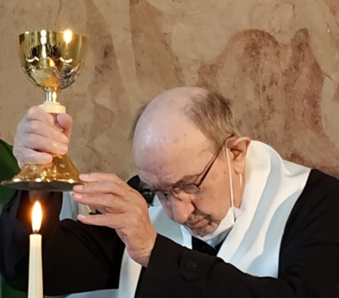 E’ morto monsignor Enrico Rossi, storico parroco di Galbiate