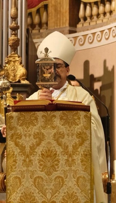 Lecco celebra San Nicolò. Don Bortolo: “Il nostro patrono era un forestiero: facciamo spazio ai migranti e ai poveri”