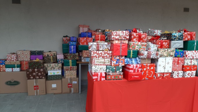 A Erve raccolte oltre 100 Scatole di Natale per i bisognosi