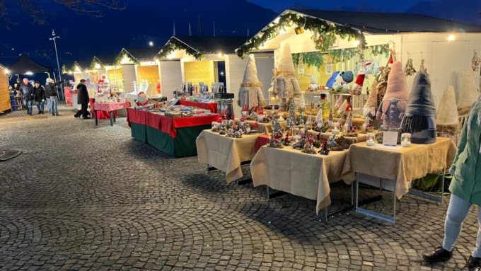 Natale a Colico tra mercatini, pista di pattinaggio, trenino turistico e tanti eventi
