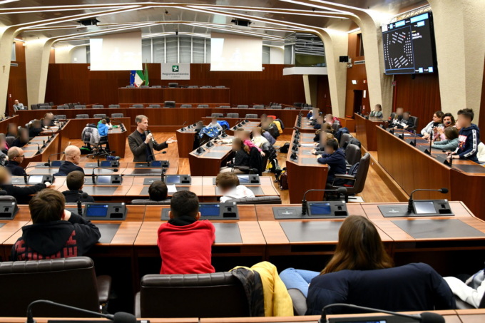 Studenti di Mandello in visita a Palazzo Lombardia