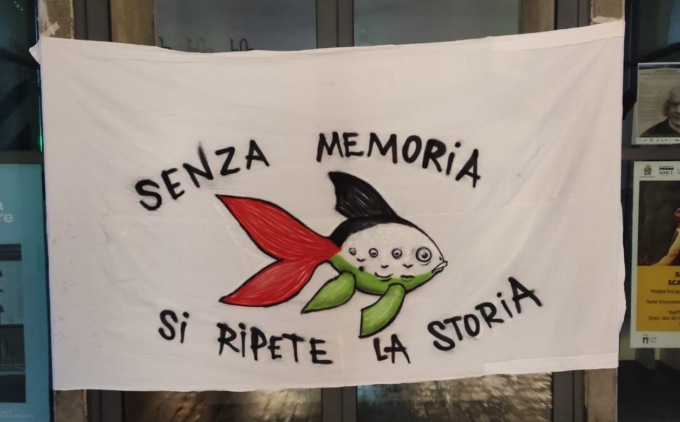 “La memoria deve essere attualizzata”: ieri il presidio del coordinamento lecchese “Stop al genocidio”