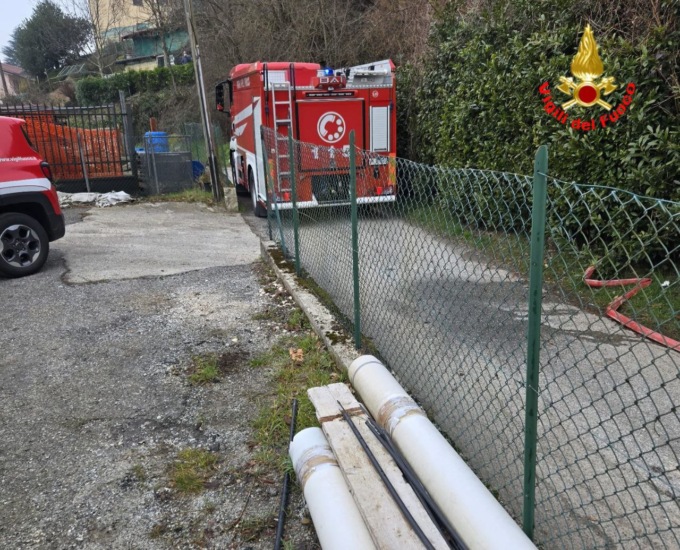 Incendio a Colle Brianza: esplosione in azienda e rischio amianto