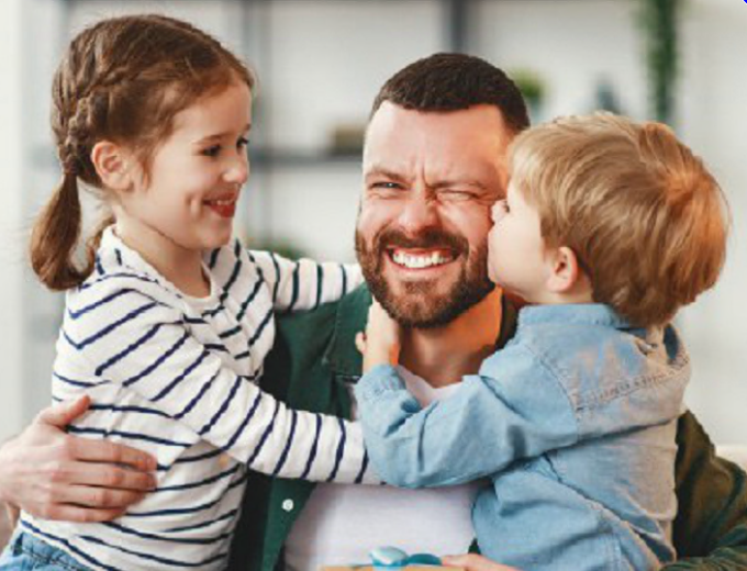 «Tanti auguri papà!»: Sul Giornale di Lecco le tue foto con dedica