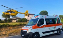 Grave incidente sul lavoro a Rogeno: si ribalta cestello, due feriti gravi