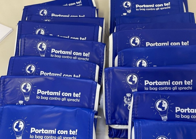 Abbadia introduce la “Schiscetta”: iniziativa anti-spreco a scuola
