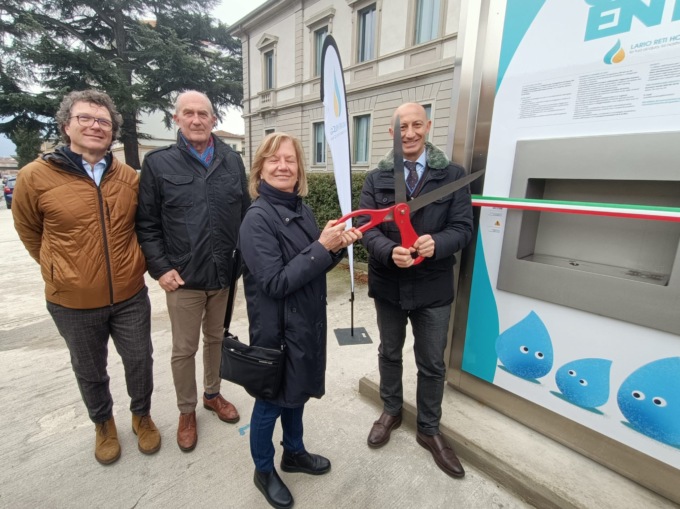 Lecco: inaugurata la nuova casetta dell’acqua al Politecnico
