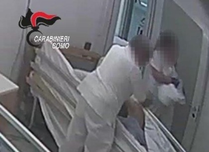 Violenze sugli ospiti di una Rsa: arresti in Alto Lago