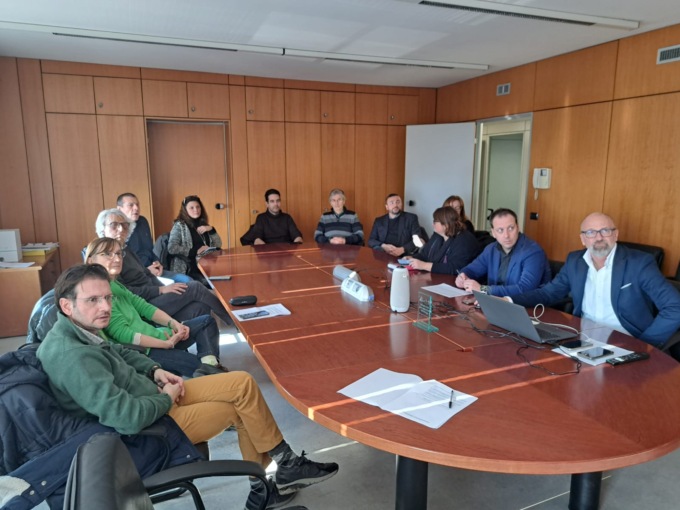 Noleggio con conducente per natanti: nuove opportunità in provincia di Lecco