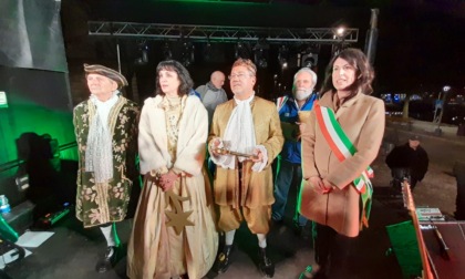 I regnanti hanno riconsegnato le chiavi: gran finale del Carnevalone di Lecco