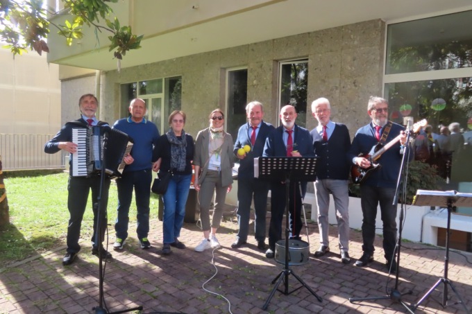 Airoldi e Muzzi: festa, musica e condivisione al Mercatino di Primavera