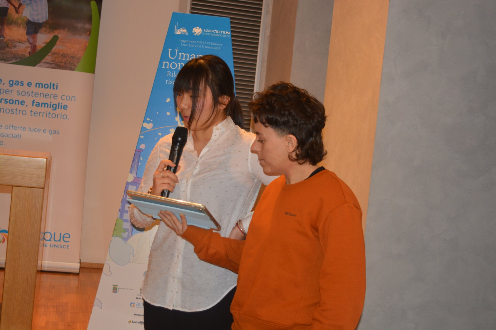 leggermente 2025 presentazione ragazza + prof tiana