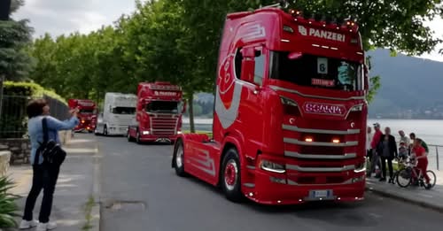 Smile on the road: i “tir inclusivi” tornano in paese