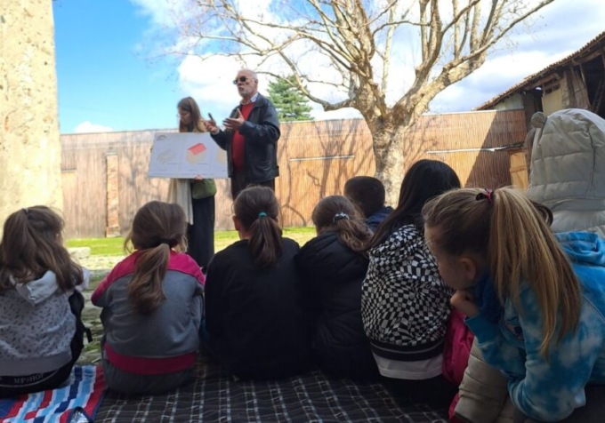 Bambini delle scuole di Lecco in visita ai musei