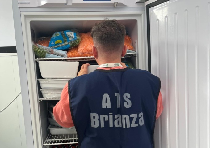 Sicurezza alimentare: i controlli di ATS Brianza rivelano criticità nel 20% dei locali nel 2025