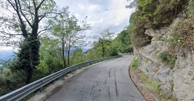 Incidente a Sueglio: auto si ribalta, ferite due anziane