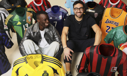 Ressentia trasforma maglie sportive in opere d’arte
