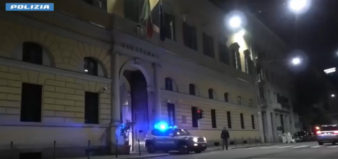 Detenzione di materiale con finalità di terrorismo: arrestato un 20enne egiziano