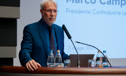 Le imprese di Lecco affrontano l’incertezza tra crescita stabile e l’impatto dei dazi internazionali