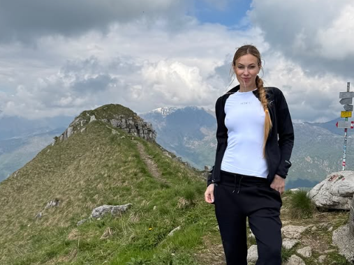 Taylor Mega innamorata delle montagne lecchesi