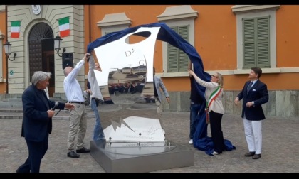 Inaugurata l'opera d'arte di Gian Pietro Manzoni dedicata a Marco d'Oggiono
