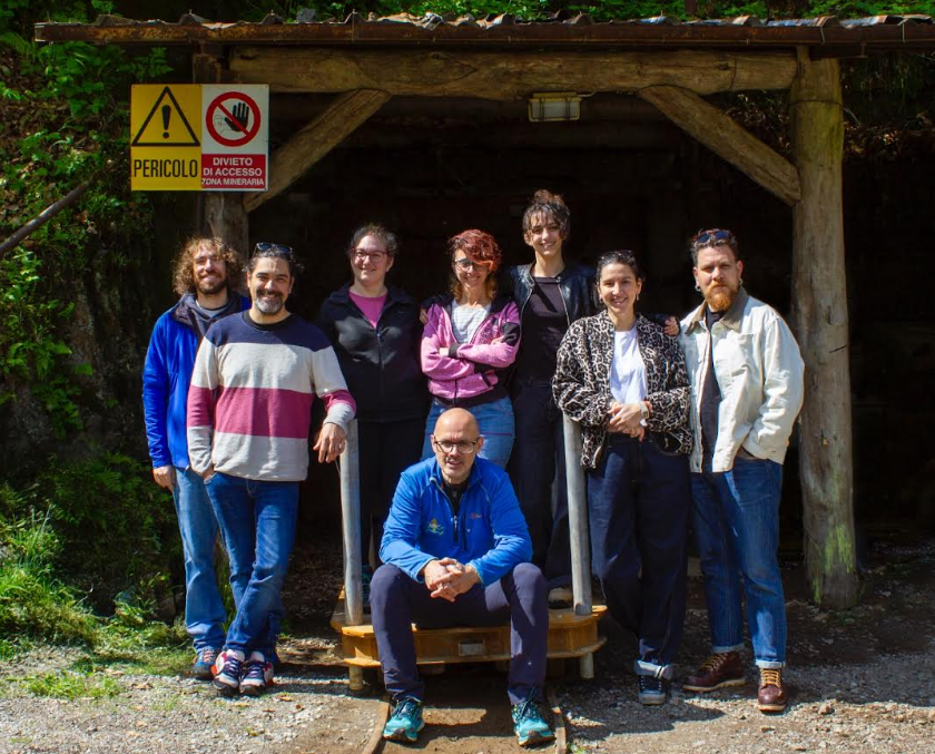 mostra rimuovere miniere cortabbio