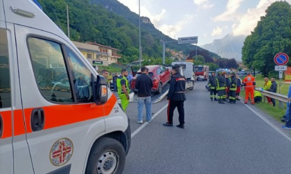 Grave incidente stradale a Pescate, traffico in tilt