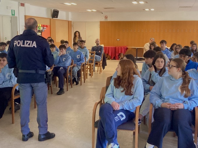 “Insieme contro il cyberbullismo” all’Istituto alberghiero di Casargo un percorso sulla sicurezza online