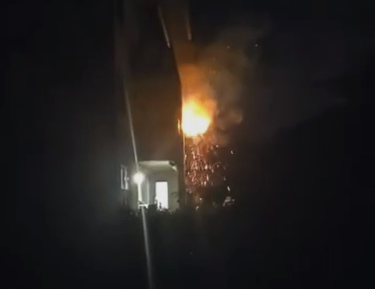 Incendio nella notte a Garlate: fiamme in un appartamento di via Parini
