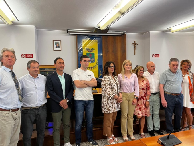 Colico resta a Lecco: il comitato continua la battaglia per il referendum