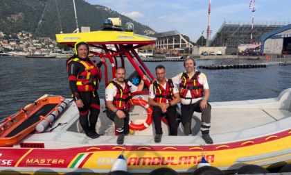 Non riemerge dall'acqua: gravissimo un turista di 86 anni