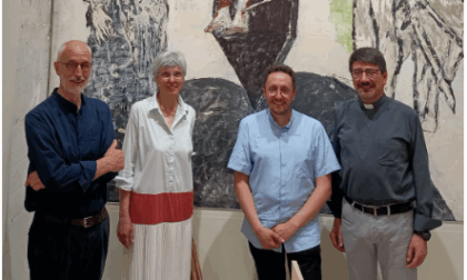 Inaugurata la "Crocifissione bianca" nel nuovo oratorio San Luigi di Lecco