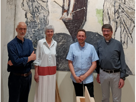 Inaugurata la “Crocifissione bianca” nel nuovo oratorio San Luigi di Lecco