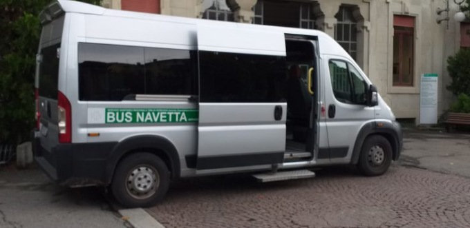Bus navetta gratuito sull’Altopiano: quattro Comuni uniti per la mobilità estiva