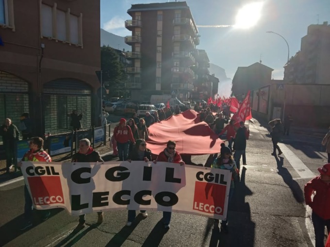 CGIL Lecco contro l’emendamento al Decreto ILVA: “Attacco gravissimo ai diritti dei lavoratori”