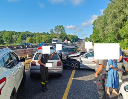 Maxi incidente a catena in Statale 36: traffico bloccato verso sud