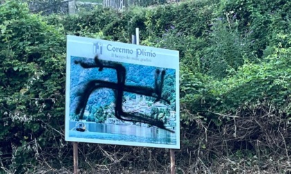 Nuovo atto vandalico a Corenno Plinio: svastica  sui cartelli turistici