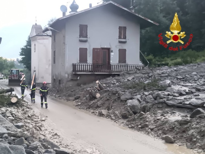 Disastro maltempo in Valtellina: continua l’intervento dei soccorritori anche di Lecco