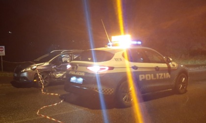 Schianto sulla provinciale a Garlate: mobilitati sanitari, pompieri  e Polizia