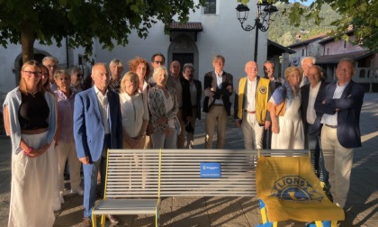 Il Lions Club Val San Martino dona una panchina per disabili al Monastero del Lavello