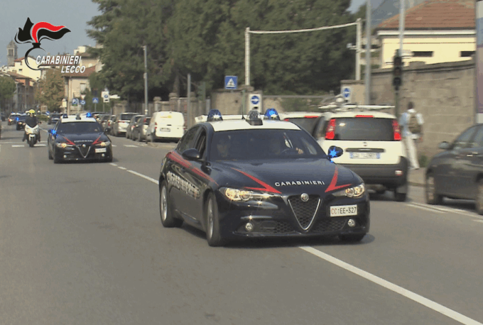 Valmadrera: tenta furto in appartamento, arrestato 29enne