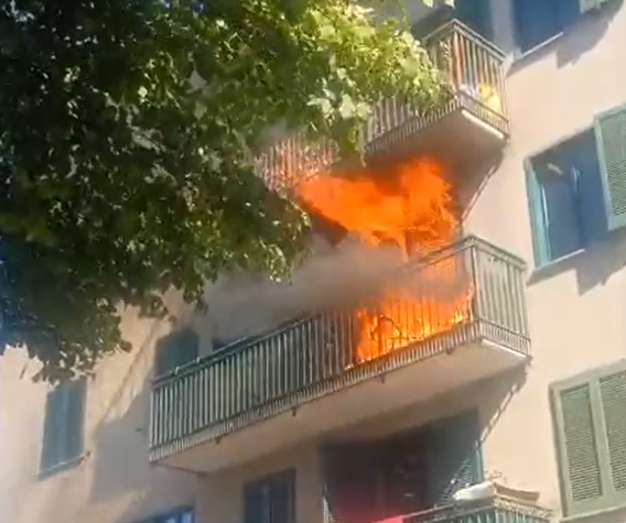 Paura a Colico: a fuoco un appartamento