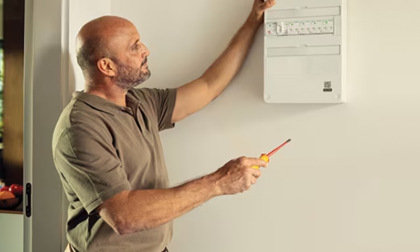 Schneider Electric: un punto di riferimento globale per l’energia intelligente