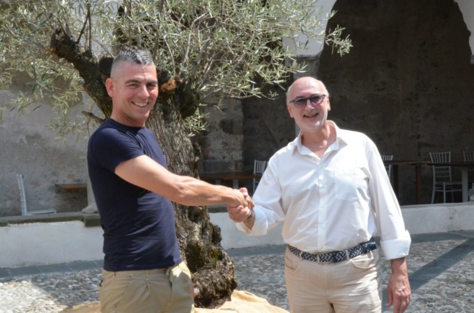 Bar e hotel del Lavello: venerdì l’inaugurazione ufficiale della nuova gestione con i… Gemelli Diversi