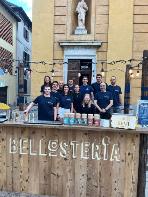 “SeratAnnone”, buona la prima: successo per l’evento che ha unito musica, mostre, buon cibo e bancarelle