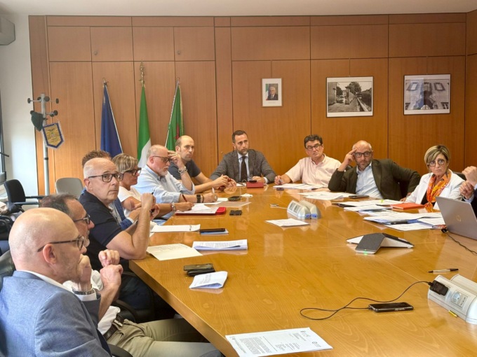 Crisi aziendali: a Lecco riunito il tavolo con le parti sociali