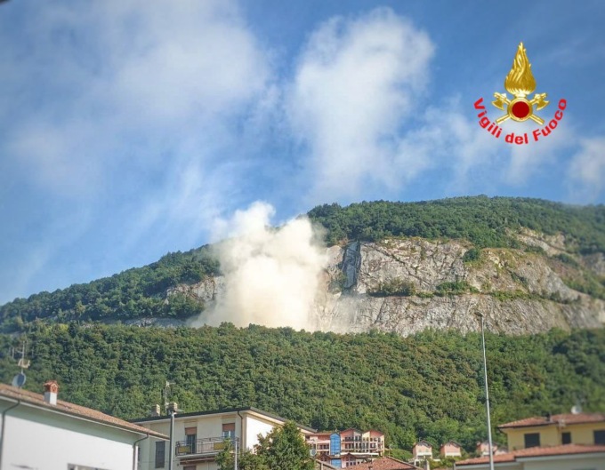 Frana nella vecchia cava di Cesana Brianza: nessun pericolo per la popolazione, area sotto controllo