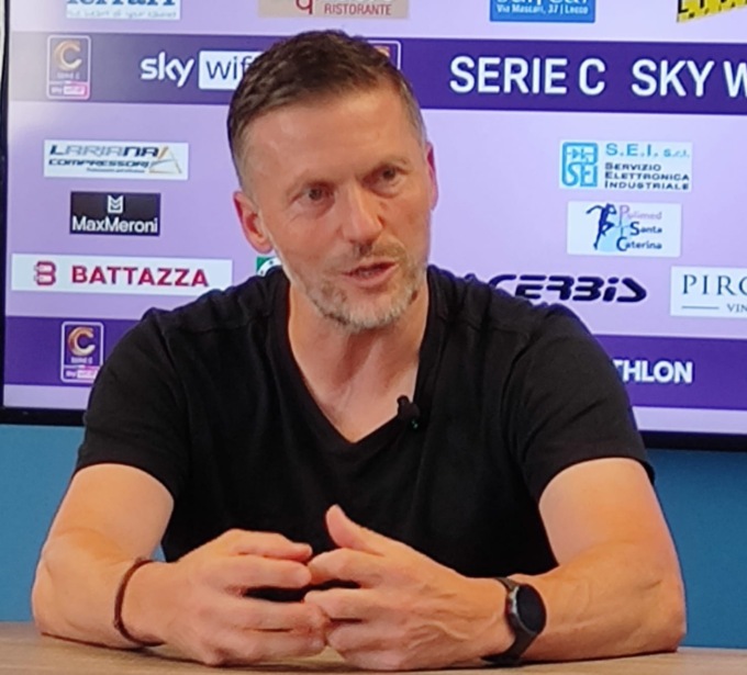 Calcio Lecco, parla Valente: «La partita di domenica ci darà risposte»